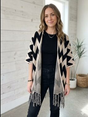 May & July Black and Cream Knit Open Cardigan